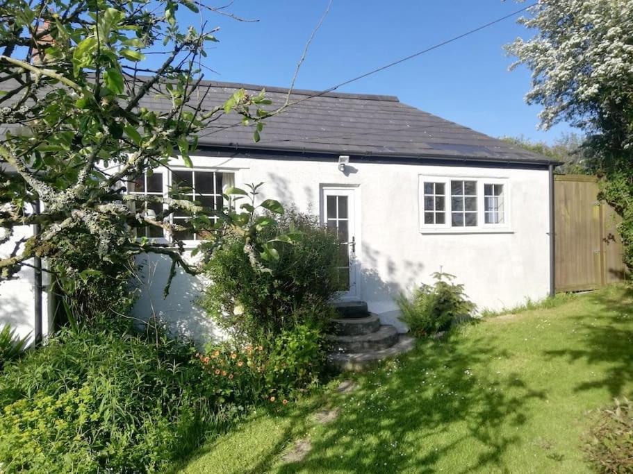 Cozy Country Cottage With Beautiful Rural Views Newquay  Bagian luar foto